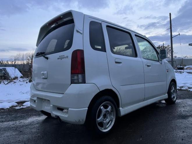 ワゴンRRRリミテッド 4WD 660 5Dr