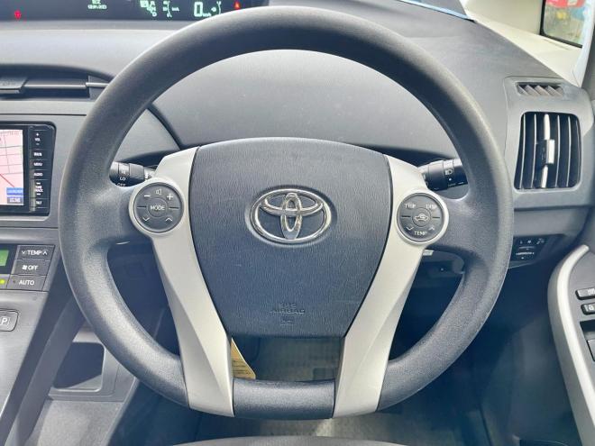 プリウス1.8S 5年保証 スマキー ナビ 寒冷地仕様 禁煙 車検整備2年付 修復歴無