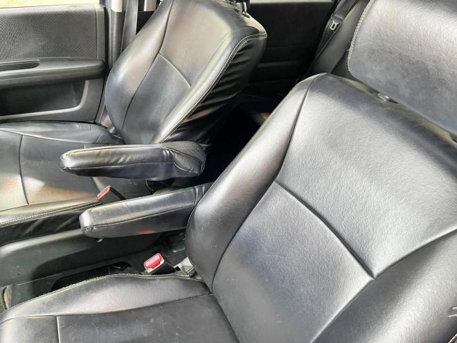 ステップワゴン2.0スパーダS 4WD 5年保証 パワスラ ナビTV Bカメ ETC 寒冷地仕様 禁煙 車検整備2年付 修復歴無