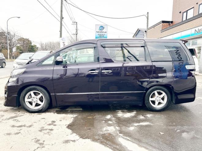 ヴェルファイア2.4Zゴールデンアイズ 4WD ローンが不安な方＜優遇ローン＞後期型　アルパイン8型ナビ　後席モニター　フルセグTV　両側パワースライド　電動リアゲート　HID　スマートキー　コーナーセンサー　　ハーフレザー 4WD 2400 5Dr