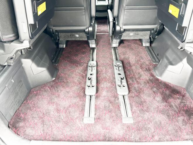 ヴェルファイア2.4Zゴールデンアイズ 4WD ローンが不安な方＜優遇ローン＞後期型　アルパイン8型ナビ　後席モニター　フルセグTV　両側パワースライド　電動リアゲート　HID　スマートキー　コーナーセンサー　　ハーフレザー 4WD 2400 5Dr