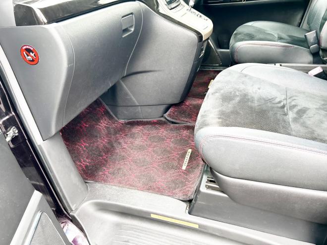 ヴェルファイア2.4Zゴールデンアイズ 4WD ローンが不安な方＜優遇ローン＞後期型　アルパイン8型ナビ　後席モニター　フルセグTV　両側パワースライド　電動リアゲート　HID　スマートキー　コーナーセンサー　　ハーフレザー 4WD 2400 5Dr