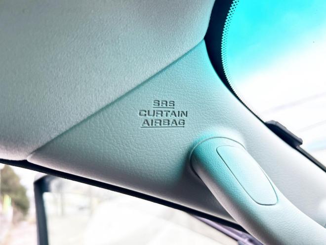 ヴェルファイア2.4Zゴールデンアイズ 4WD ローンが不安な方＜優遇ローン＞後期型　アルパイン8型ナビ　後席モニター　フルセグTV　両側パワースライド　電動リアゲート　HID　スマートキー　コーナーセンサー　　ハーフレザー 4WD 2400 5Dr