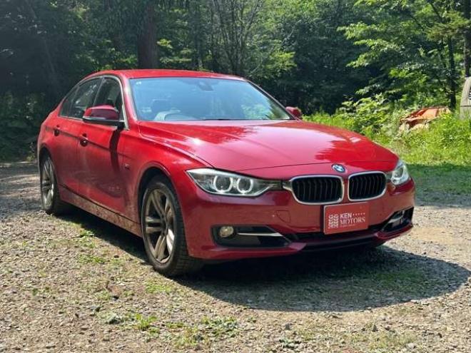 BMW3シリーズ 320i xドライブ 4WD　電動シート/ナビ/Bカメラ/CD/Bluetooth 正規輸入車 2000