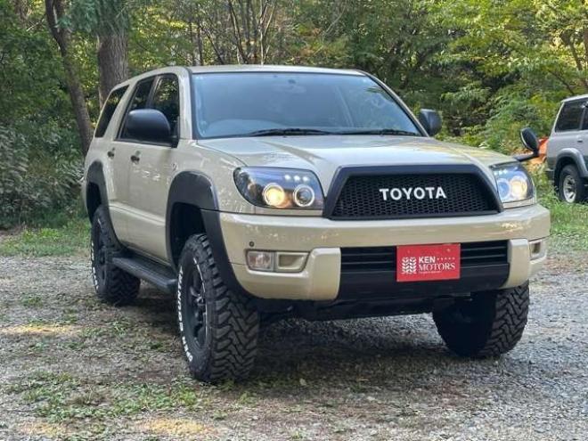 ハイラックスサーフ2.7 SSR-X アメリカンバージョン 4WD　コンビハンドル　社外ナビ　バックカメラ　ETC　社外スターター　社外ヘッドライト　シートカバー　パワーウィンドウ　パワステ　純正アルミ　ABS　キーレス　社外テール　社外グリル 2700