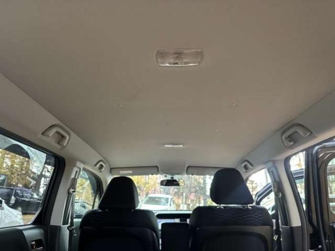 クロスロード2.0 20X HDDナビ エディション 4WD　サイドステップ　ETC　ミラーヒーター　純正ナビ　バックカメラ　純正アルミ　パワーウィンドウ　パワステ　ABS　キーレス 2000