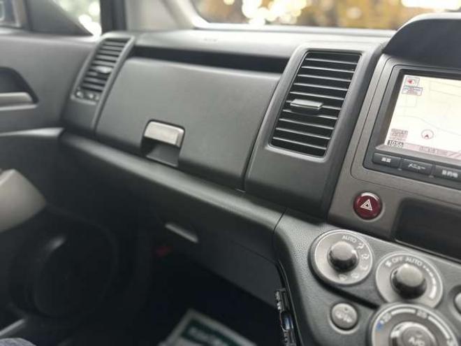 クロスロード2.0 20X HDDナビ エディション 4WD　サイドステップ　ETC　ミラーヒーター　純正ナビ　バックカメラ　純正アルミ　パワーウィンドウ　パワステ　ABS　キーレス 2000