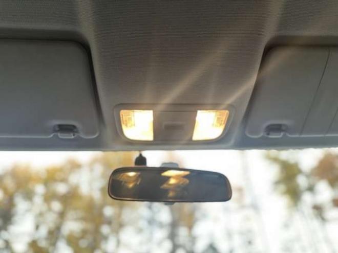 クロスロード2.0 20X HDDナビ エディション 4WD　サイドステップ　ETC　ミラーヒーター　純正ナビ　バックカメラ　純正アルミ　パワーウィンドウ　パワステ　ABS　キーレス 2000