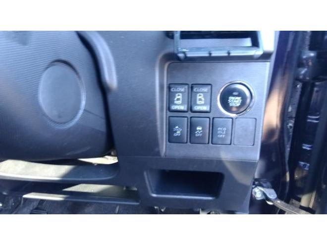 タントRSトップエディションSA 4WD 660 5Dr