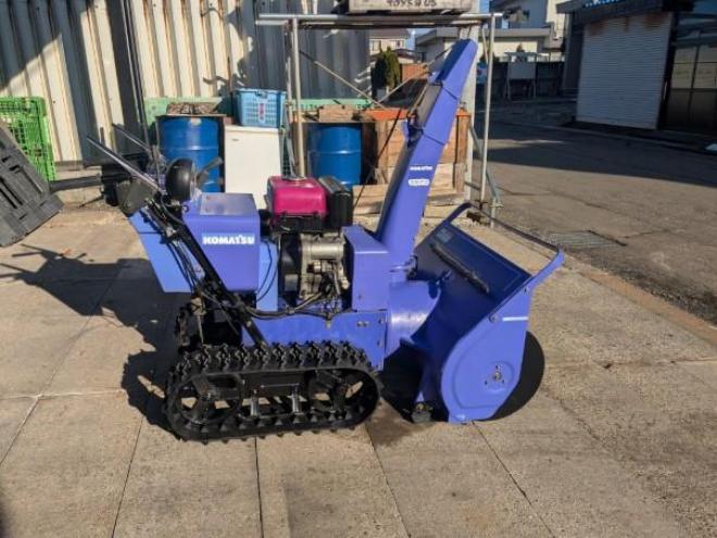 除雪機コマツ　KSS10SDF　（ヤマハYT1080EDと同品）　10馬力　良品