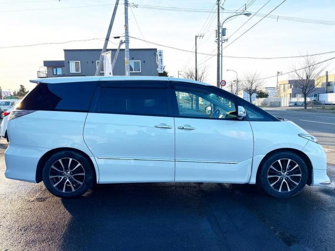 エスティマハイブリッドハイブリッド2.4アエラス 4WD　ローンが不安な方＜優遇ローン＞本州仕入　モデリスタエアロ　クルーズコントロール　ムーンルーフ 4WD 2400 5Dr