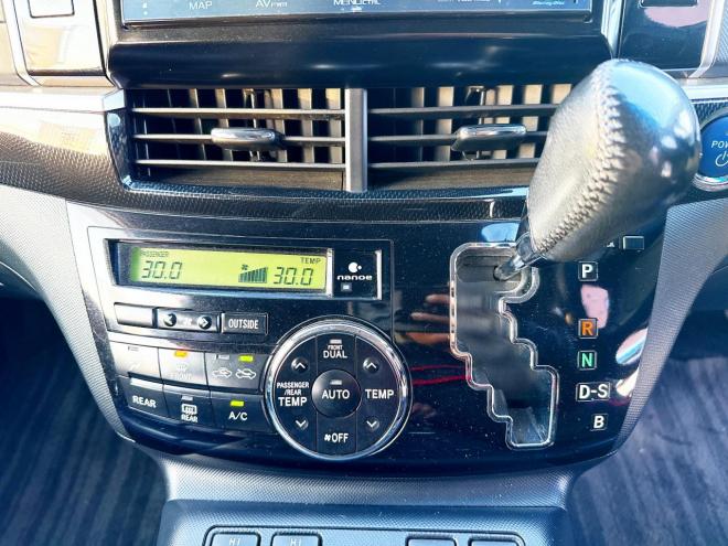 エスティマハイブリッドハイブリッド2.4アエラス 4WD　ローンが不安な方＜優遇ローン＞本州仕入　モデリスタエアロ　クルーズコントロール　ムーンルーフ 4WD 2400 5Dr