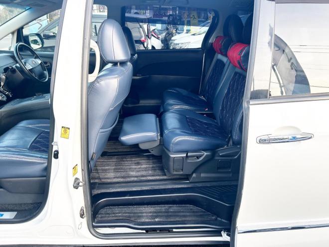 エスティマハイブリッドハイブリッド2.4アエラス 4WD　ローンが不安な方＜優遇ローン＞本州仕入　モデリスタエアロ　クルーズコントロール　ムーンルーフ 4WD 2400 5Dr