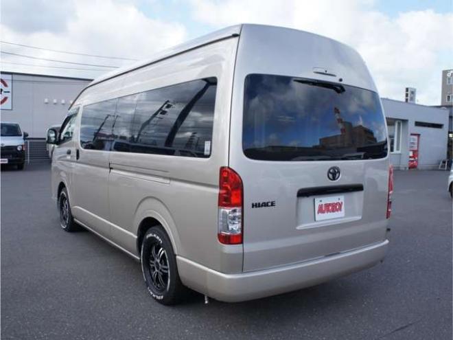 ハイエースバンスーパーロングHR　8人乗りキャンピング4WD　走行充電&外部充電&サブバッテリー　　　&FFヒーター&冷蔵庫&シンク&給排水　アルパインBIG-X&フリップダウン　415COBRAフロントリップ&バッドラッカー17AW　デジタルインナー　全方位カメラ 2700