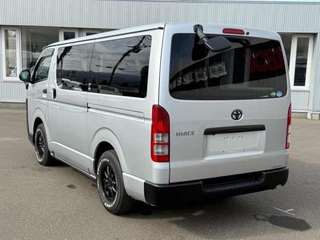 ハイエースバン2.8 DX ロング ディーゼルターボ 4WD　寒冷地仕様　415COBRA　丸目ヘッドライトキット　サファイアフロントリップスポイラー　ENCB16インチアルミ　トーヨーオープンカントリー　リアヒーター　リアエアコン 2800
