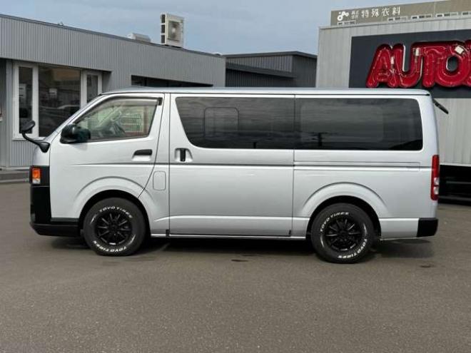 ハイエースバン2.8 DX ロング ディーゼルターボ 4WD　寒冷地仕様　415COBRA　丸目ヘッドライトキット　サファイアフロントリップスポイラー　ENCB16インチアルミ　トーヨーオープンカントリー　リアヒーター　リアエアコン 2800