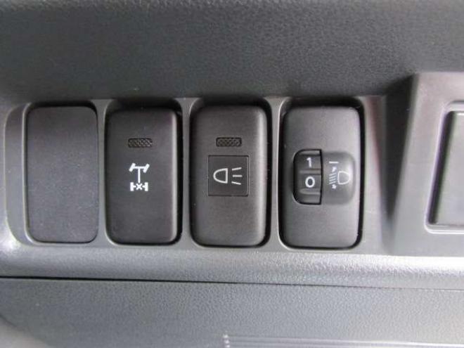 ハイゼットトラック エクストラ 3方開 4WD　パワーステアリング/パワーウィンドウ/エアコン/荷台作業灯/キーレス 660