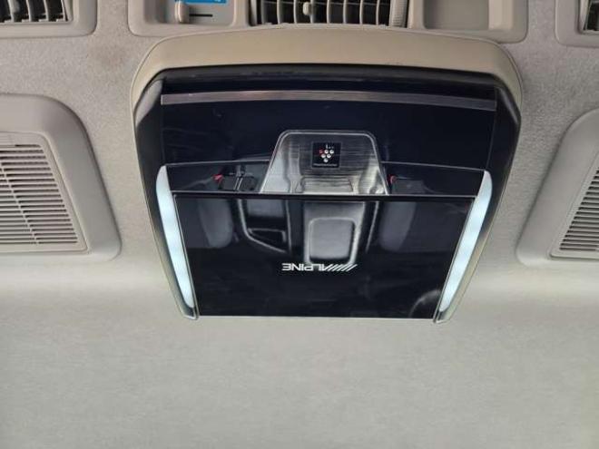 ハイエースバン2.7 スーパーGL ダークプライム ワイド ミドルルーフ ロングボディ 4WD　4WD　寒冷地仕様　両側パワスラ　スマキー　プッシュスタート　リアヒーター&クーラー　アルパインインナーミラー&フリップダウンモニター　社外メモリナビ　フルセグTV　ETC　ベッドキッド　Bカメラ 2700