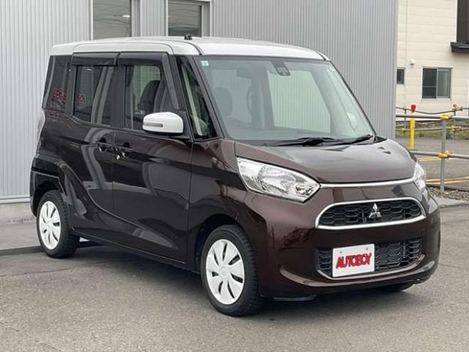 eKスペースG セーフティ パッケージ 4WD　プッシュスタート　スマートキー　電動スライドドア(左)　360°カメラ　バックカメラ　シートヒーター　エンジンスターター　純正オーディオ 660