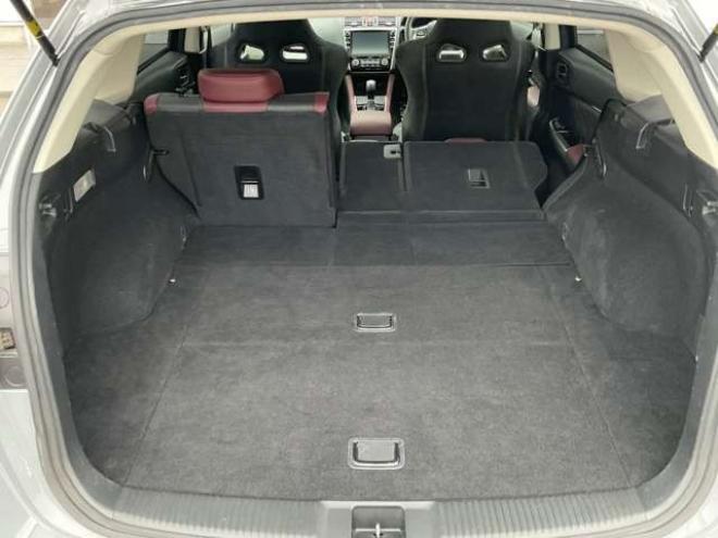 レヴォーグ2.0 STI スポーツ アイサイト 4WD　東京オートサロン2020受賞車　フロント片側60mmワイド　リア片側85mmワイド　ナルドグレー全塗装　BRIDEセミバケットシート　WRX後期Fバンパー　フロント6POTキャリパー　CUSCO製車高調　車幅公認済み 2000