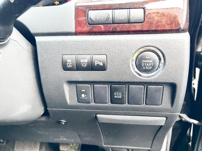 ヴェルファイア2.4Z 4WD ローンが不安な方＜優遇ローン＞ 本州仕入　後期型　フルエアロ　アルパイン8型ナビTV　両側パワースライド　バックカメラ　スマートキー　HID　7人乗り　2列目オットマンシート