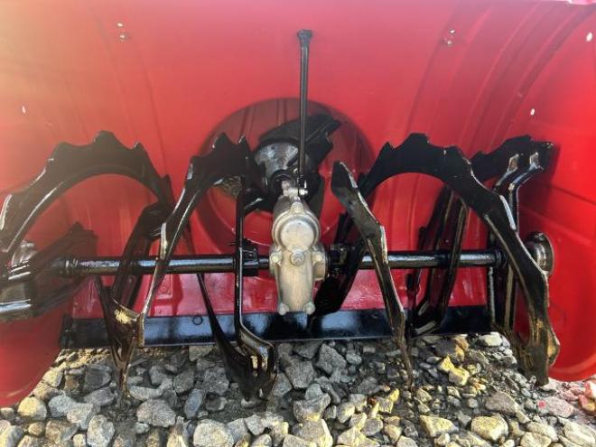 除雪機ホンダHS870点検整備塗装済み