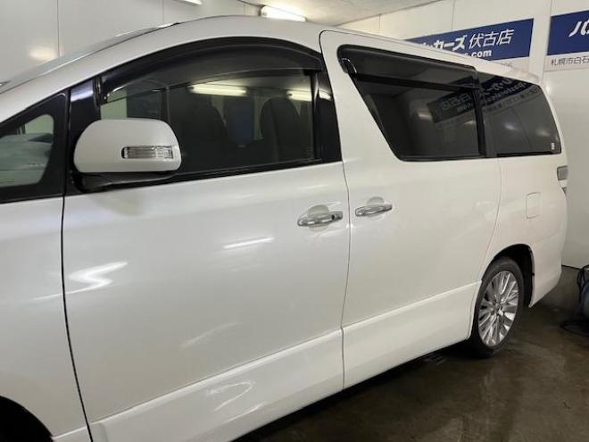 ヴェルファイア２．４Ｚ　本州仕入　後期型　ワンオーナー　寒冷地仕様　禁煙車　両側パワースライドドア　純正１８インチＡＷ　純正１６ＡＷ＋スタッドレスタイヤ　純正ナビ　フルセグ地デジ　ＤＶＤ再生　Ｂｌｕｅｔｏｏｔｈ　バックカメラ 4WD 2400 5Dr