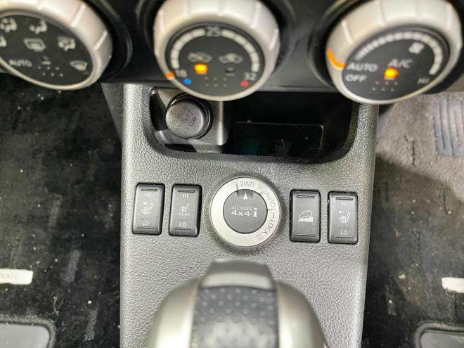 エクストレイル20X 4WD 5年保証 ナビTV 寒冷地仕様 禁煙 車検整備2年付 修復歴無