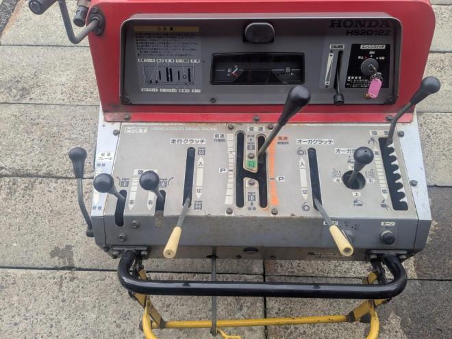 除雪機ホンダ　HS　2012Z　ディーゼル２０馬力　1.100H