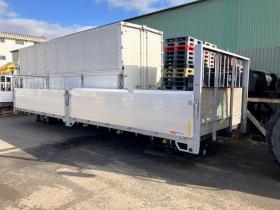 その他　新車外し　トラック荷台　トランテックス中古ボディ　7200mmワイド
