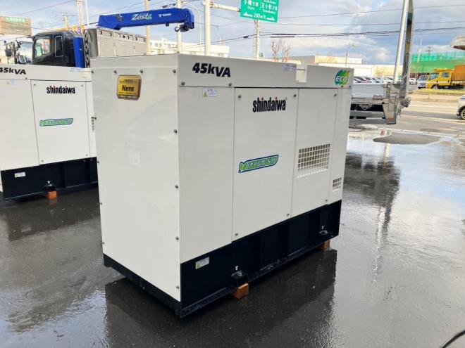 発電機新ダイワ　中古　DGM450MK　エンジン発電機　動力源