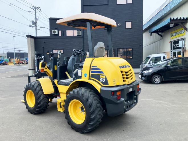 フォークリフトコマツ　中古　ホイールローダーリフト　WA50-8　不整地リフト　建機