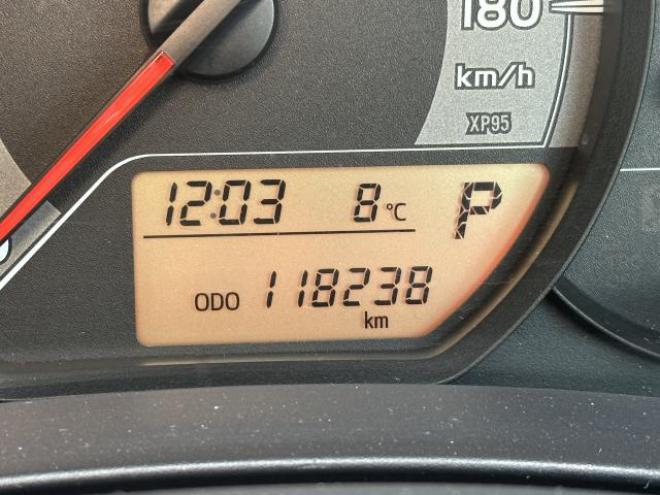 ヴィッツ 4WD 1300 5Dr