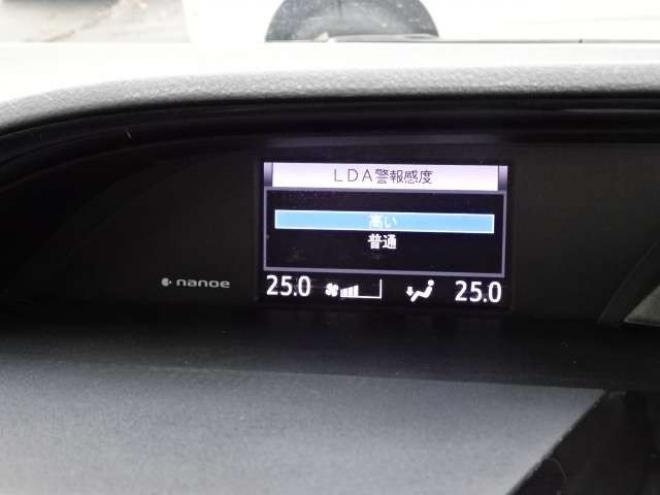 エスクァイア2.0 Gi 4WD　本州車　保証1年/走行距離無制限　4WD　セーフティセンス　両側パワースライドドア　ALPINE製ナビ 地デジ　バックカメラ　サイドカメラ　Bluetooth接続　純正エンジンスターター　シートヒーター　LEDヘッドライト 2000