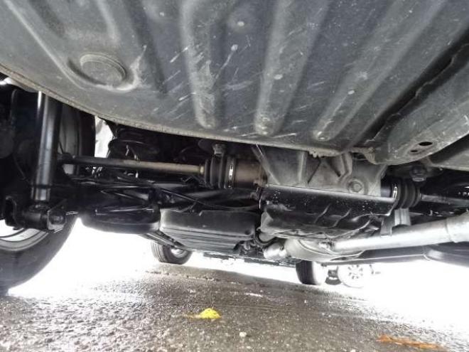 ノア2.0 Si 4WD　本州車　保証1年/走行距離無制限　4WD　後期　セーフティセンス　両側パワースライドドア　純正9インチワイドナビ　　地デジ　バックカメラ　ALPINE12インチフリップダウンモニター　LEDヘッドライト 2000