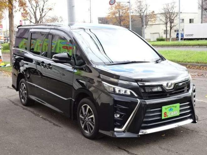 ヴォクシー2.0 ZS 4WD　後期　本州車　保証1年/走行距離無制限　4WD　8人乗　両側パワースライドドア　地デジ　バックカメラ　LEDヘッドライト　16AW　ビルトインETC 2000