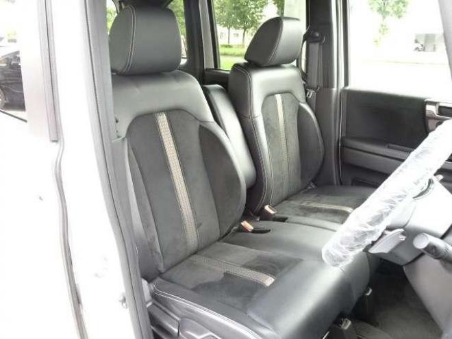 N-BOXカスタム 660 G L ターボ ホンダセンシング 4WD　本州車　保証1年/走行距離無制限　4WD 両側パワスラ バックカメラ ETC　プッシュスタート　ブレーキサポート 660