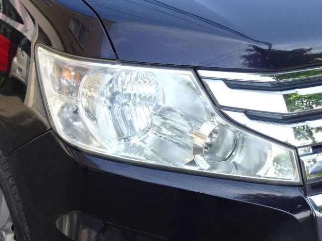 ステップワゴン2.0 スパーダ Z HDDナビ エディション 4WD　本州車　保証1年/走行距離無制限　4WD　両側パワースライドドア　純正HDDインターナビ　地デジ　バックカメラ　16インチアルミ　ETC　リヤエアコン　リヤヒーター　ステアリングスイッチ　純正HID　スマートキー 2000