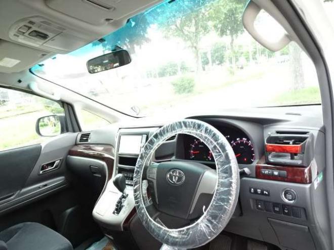 ヴェルファイア2.4 Z 4WD　本州車　保証1年/走行距離無制限　後期型　4WD　社外20インチアルミ　ローダウン  両側パワースライドドア　純正ナビ　地デジ　バックカメラ　フリップダウンモニター　スマートキー　コーナーセンサー　7人乗り 2400