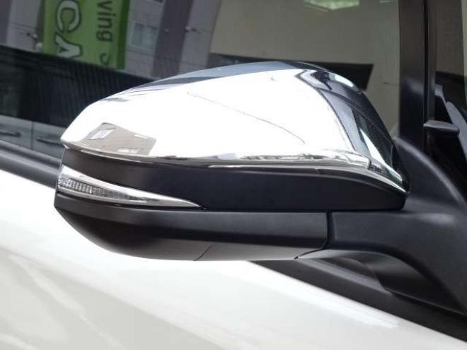 ヴォクシー2.0 ZS 煌II 4WD　本州車　保証1年/走行距離無制限　4WD　後期型　トヨタセーフティセンス　両側パワースライドドア　純正ナビ　地デジ　バックカメラ　LEDヘッドライト　ビルトインETC　クルーズコントロール 2000