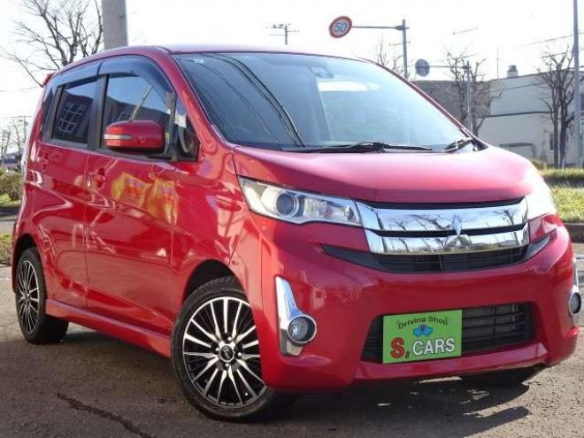 eKカスタムT セーフティパッケージ 4WD　保証1年/走行距離無制限　4WD　衝突軽減ブレーキシステム　純正ナビ　地デジ　バックカメラ　社外エンジンスターター　シートヒーター　社外15インチアルミ　純正HID　ウインカーミラー　横滑り防止　寒冷地仕様 660