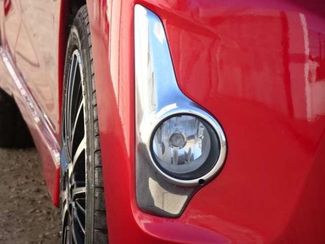 eKカスタムT セーフティパッケージ 4WD　保証1年/走行距離無制限　4WD　衝突軽減ブレーキシステム　純正ナビ　地デジ　バックカメラ　社外エンジンスターター　シートヒーター　社外15インチアルミ　純正HID　ウインカーミラー　横滑り防止　寒冷地仕様 660