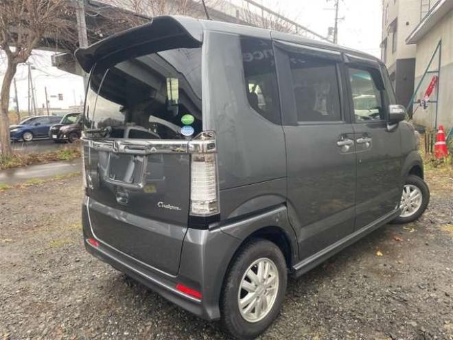 N-BOXカスタムG Lパッケージ 4WD　パワースライド　HID　スマートキー　新在　庫車　　整備工場完　備　2年後4年後も車検お任!! 660