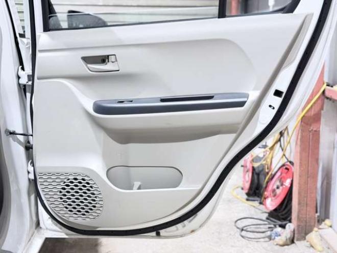 パッソ1.0 X 4WD　防錆塗装TVナビBカメエンスタ 1000