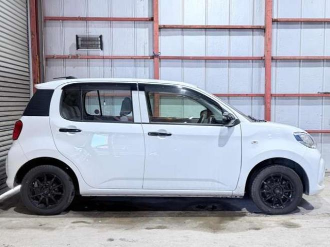 パッソ1.0 X 4WD　防錆塗装TVナビBカメエンスタ 1000