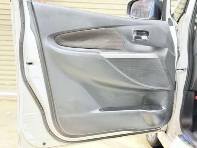 eKカスタムT eアシスト 4WD　下廻防錆4WDエンスタBカメ 660