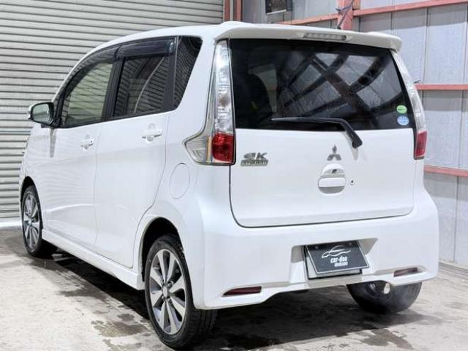 eKカスタムT eアシスト 4WD　下廻防錆4WDエンスタBカメ 660