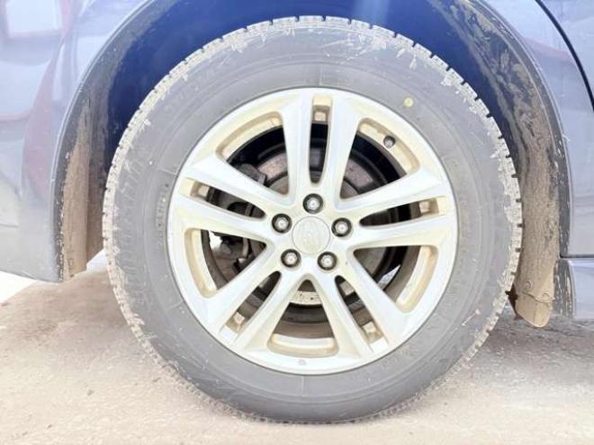 レガシィワゴン2.5 i 4WD　下廻防錆TVナビBカメETC夏冬タイヤ 2500