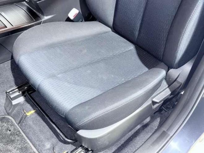 レガシィワゴン2.5 i 4WD　下廻防錆TVナビBカメETC夏冬タイヤ 2500