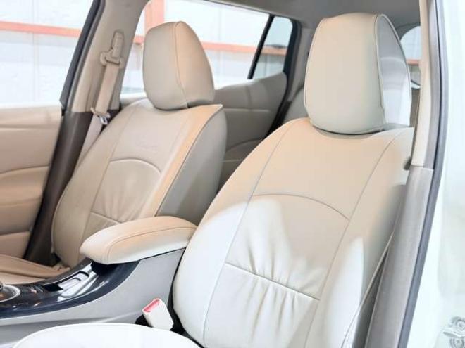 リーフG　防錆塗装TVナビBカメETC 2WD 不明